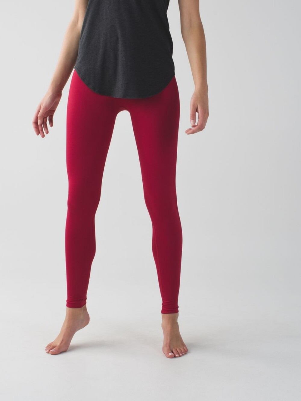 Lululemon Zone In Tight Cranberry Size 2